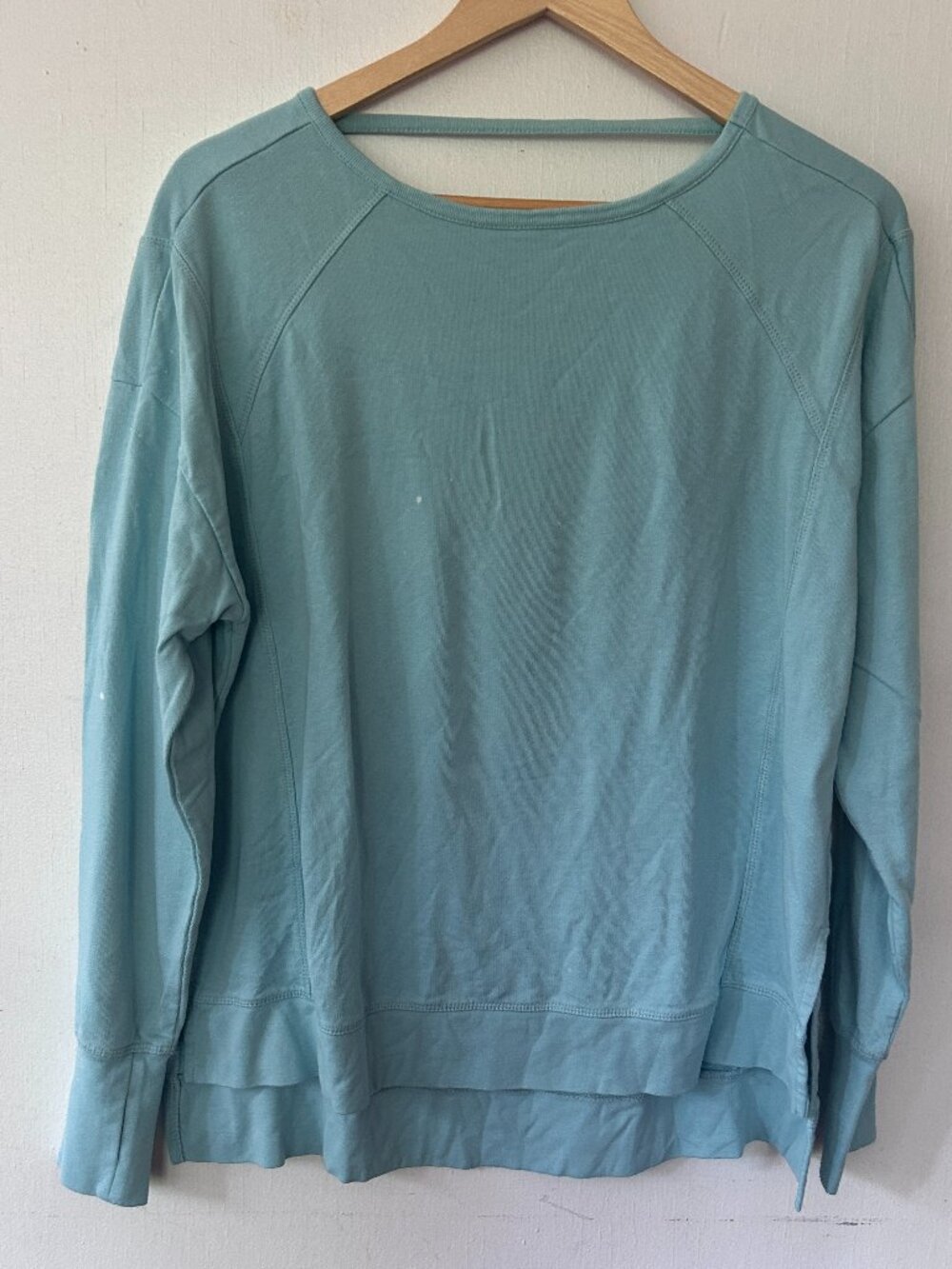 Sweaty Betty Aqua Open Back Sweatshirt Womens Medium Thumb Holes Athleisure FLAW